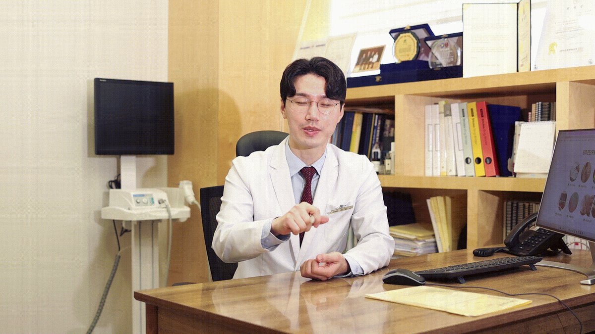 자율신경실조증과 두근거림에 대해 설명하는 한의사 (영상 장면)